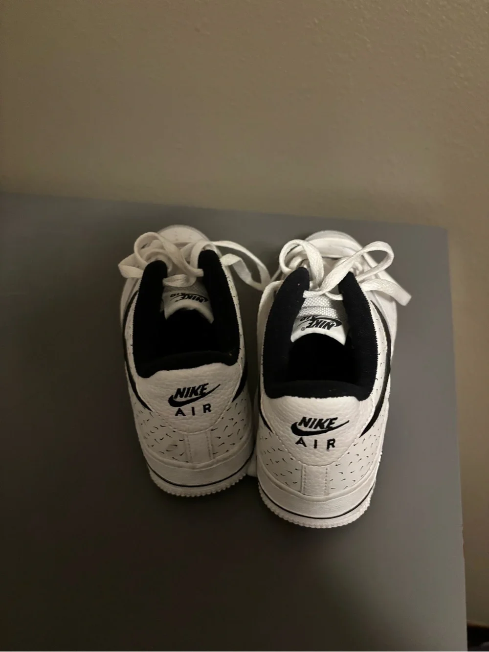 Nike Kids White and Black Low-Top Sneakers with Swoosh